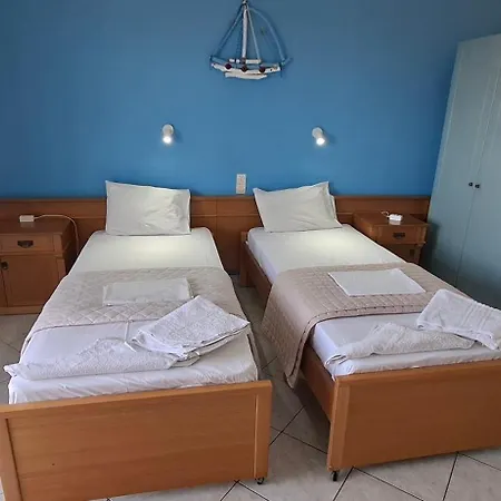 Patronis Studios Амуди