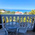شقة Patronis أمودي