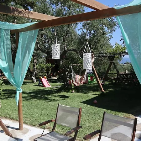 Patronis Apartment Amoudi