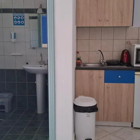 Patronis Apartment Amoudi