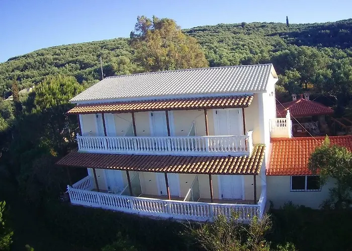 Patronis Apartamento Amoudi